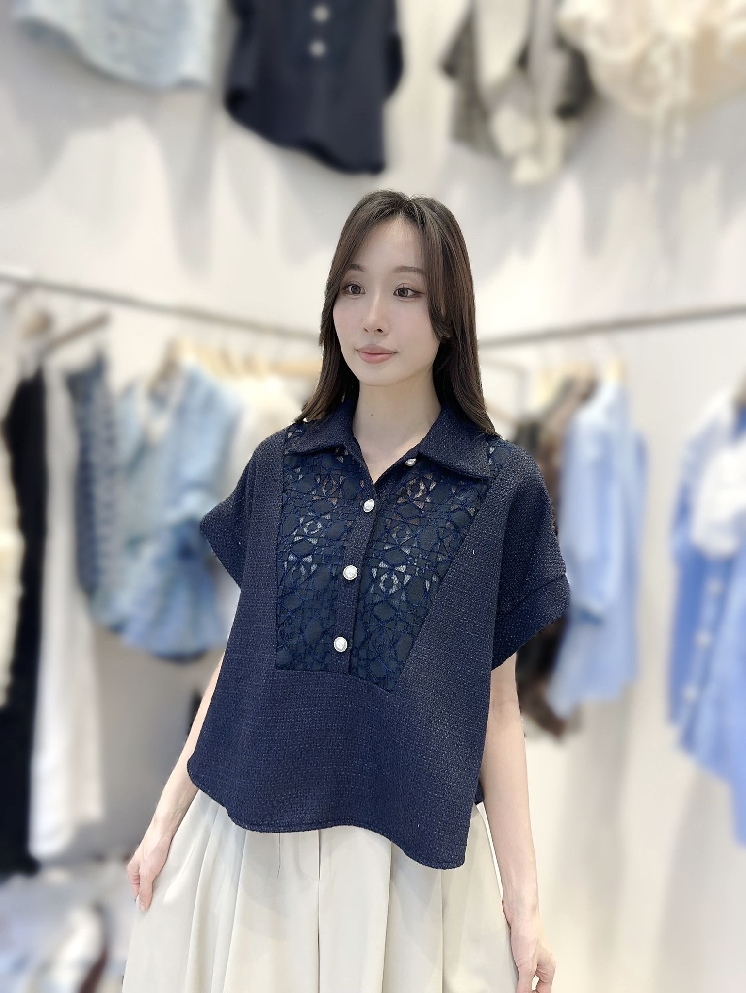 AE16 胸44 長22.5$389[一口價]