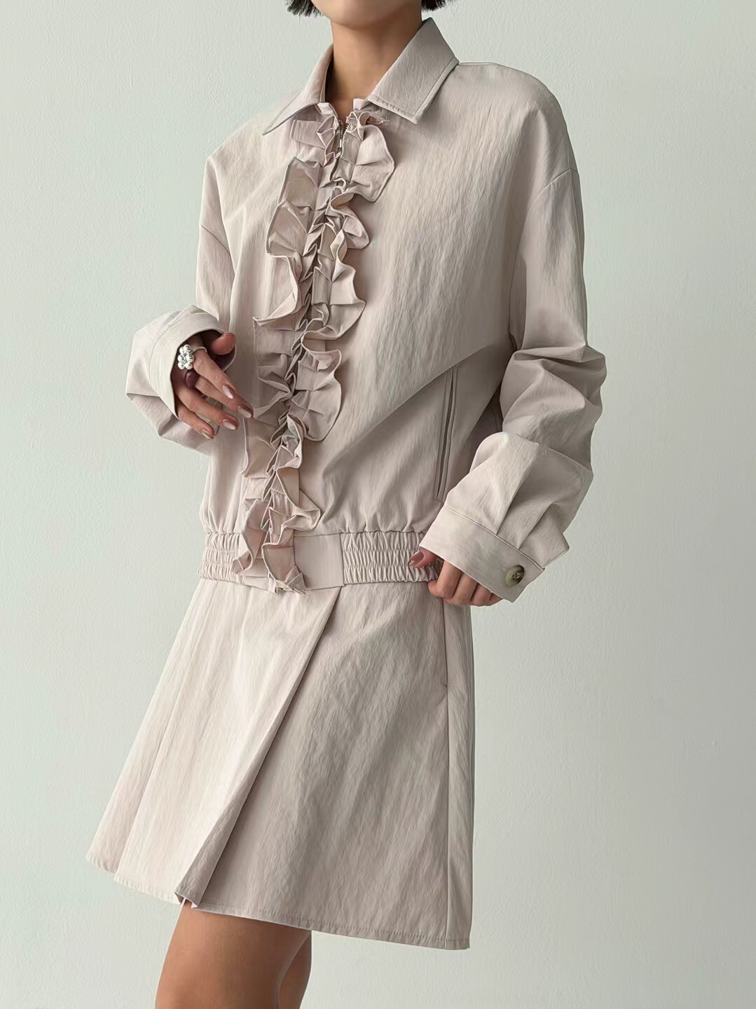 荷葉有領夾克  短裙(分售)