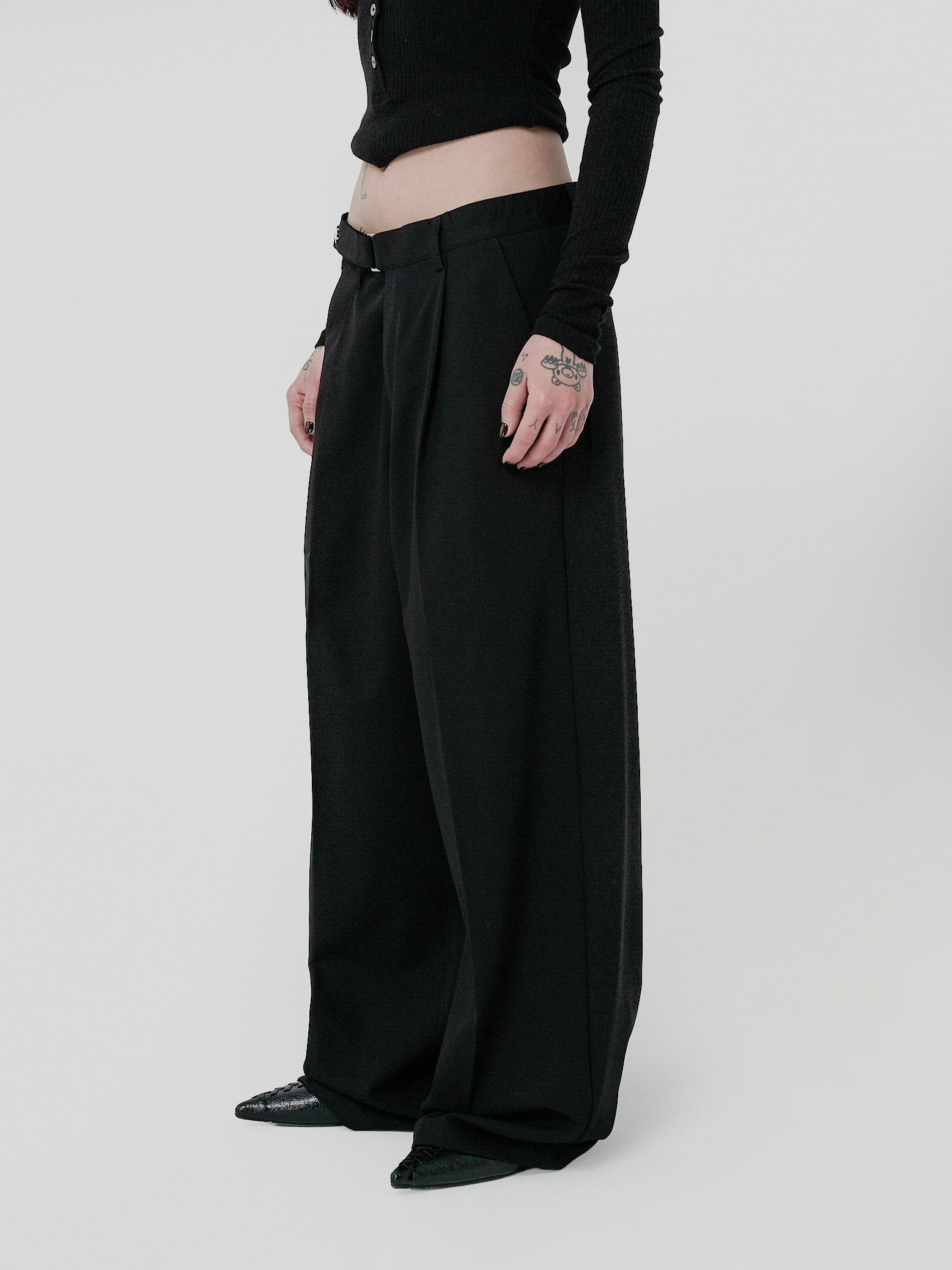 側調節直筒西裝長褲-黑