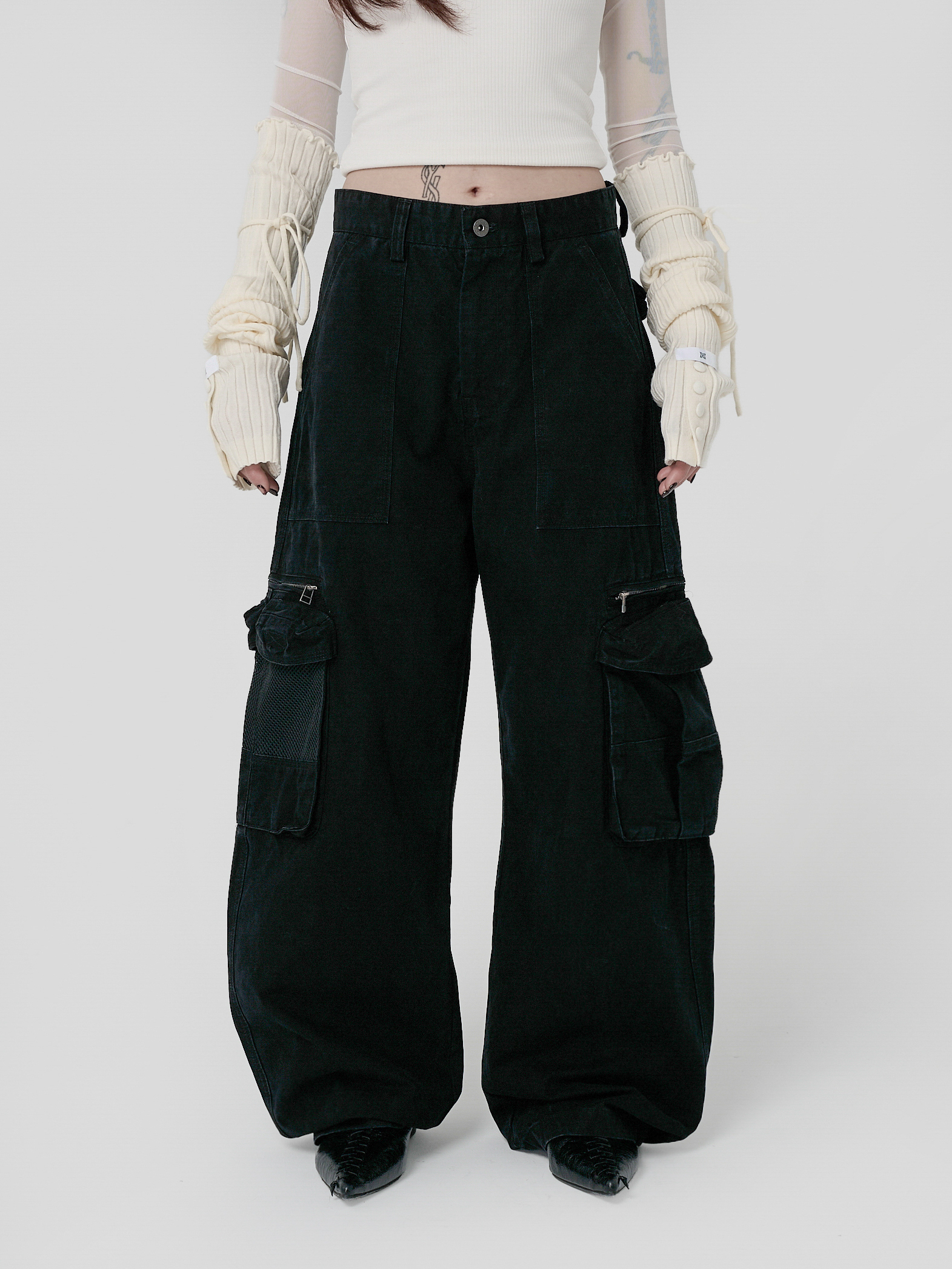 水洗立體拉鏈工裝長褲-黑