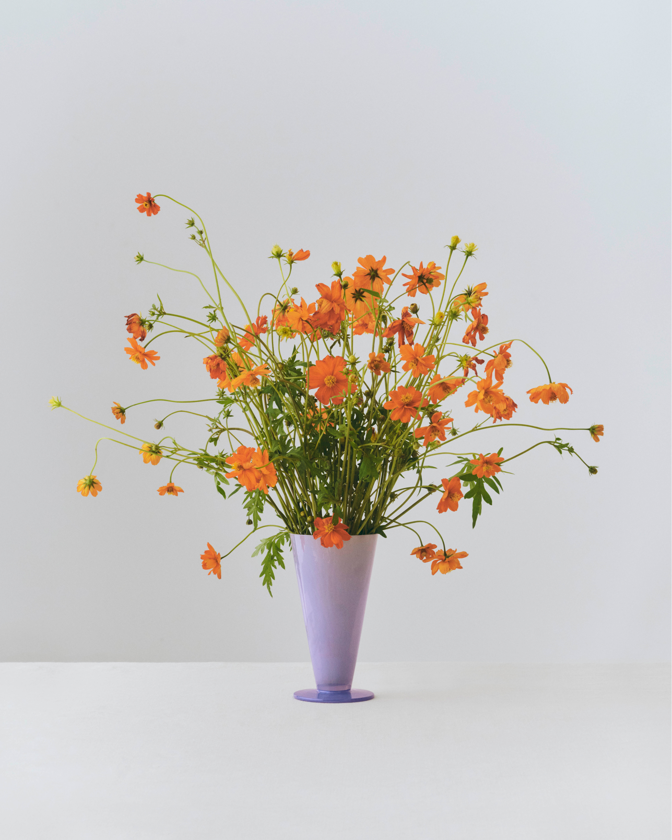 HAY Conical 錐形花瓶｜錐形彩繪玻璃花瓶｜北歐風手工花器