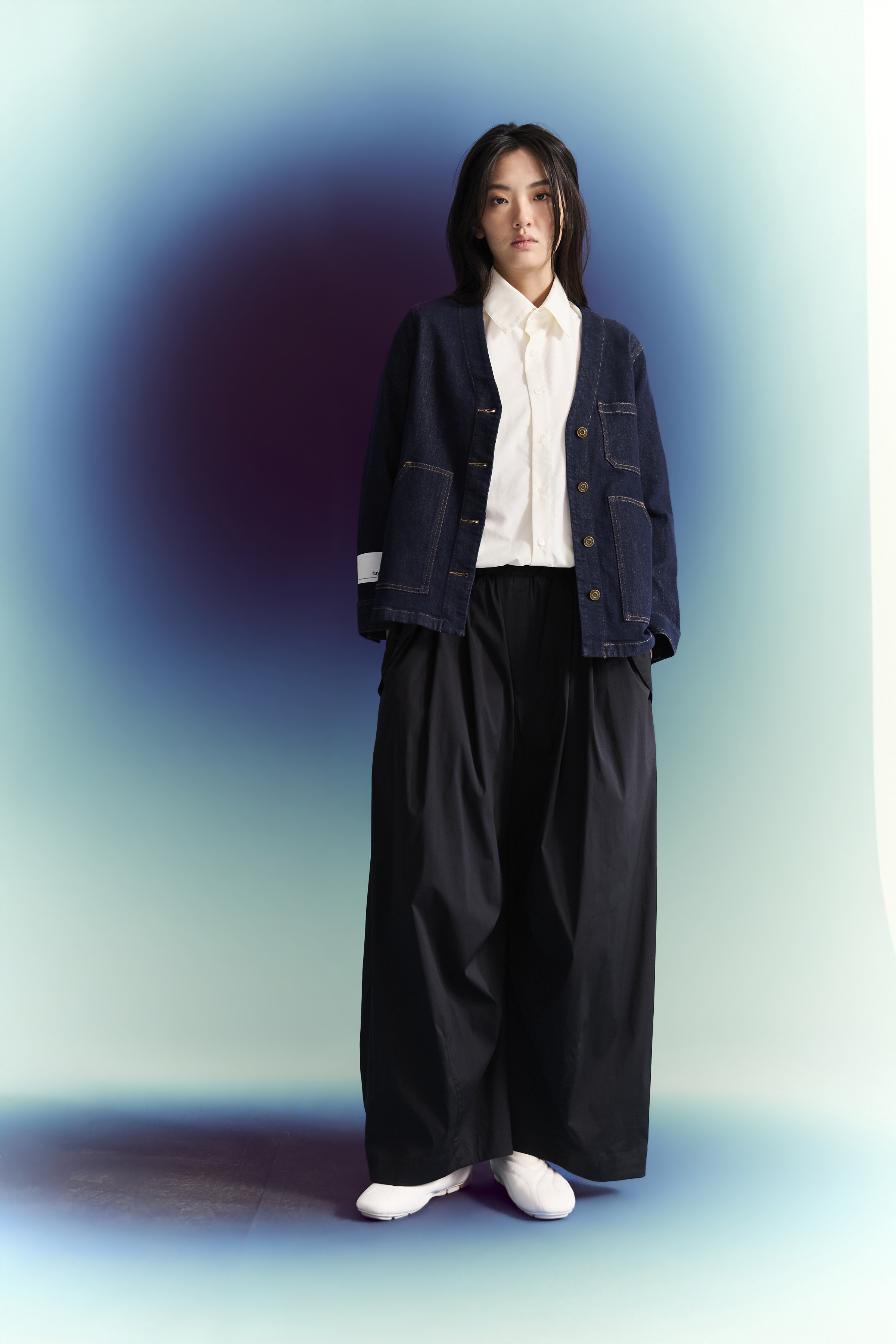 甫月標籤牛仔外套