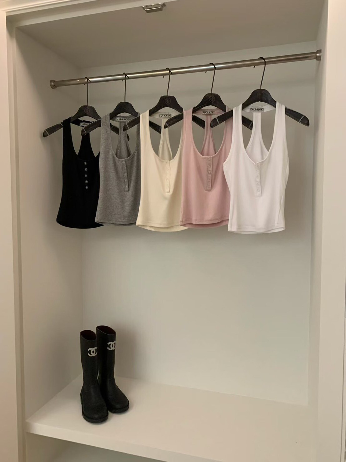 #AF61美背Ｔ字背心(黑/白/杏/粉/灰)