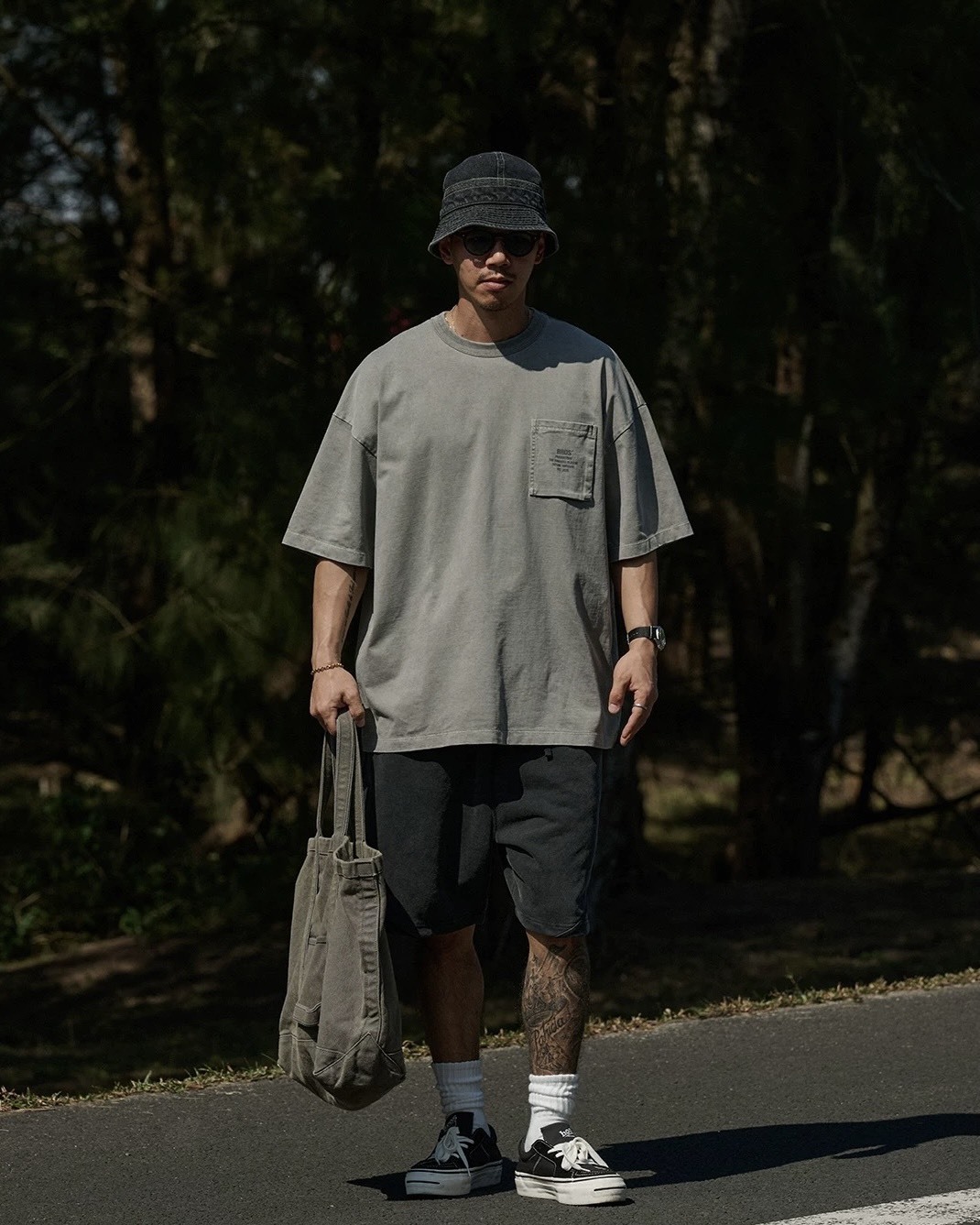 #預購 Broshood 26SS 日系寬鬆 復古做舊 蠟染工藝 口袋印花短踢 三色