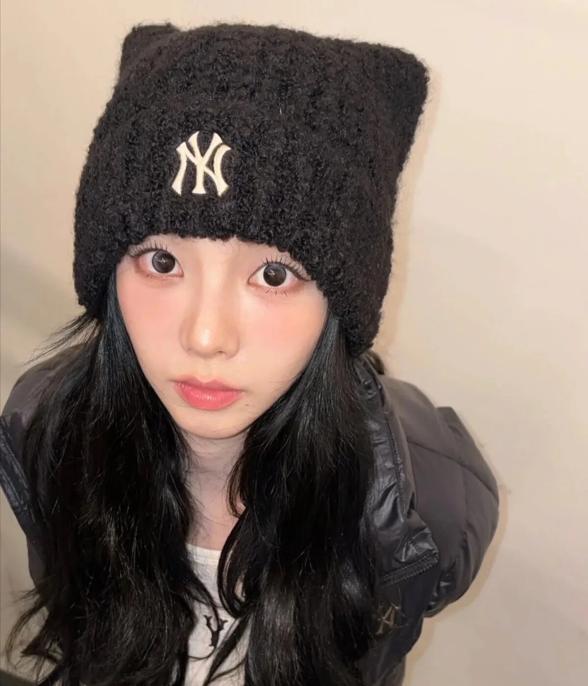 Karina  同款 MLB PLUSH MEOWING BEANIE 貓耳 針織毛帽 黑色 / 白色