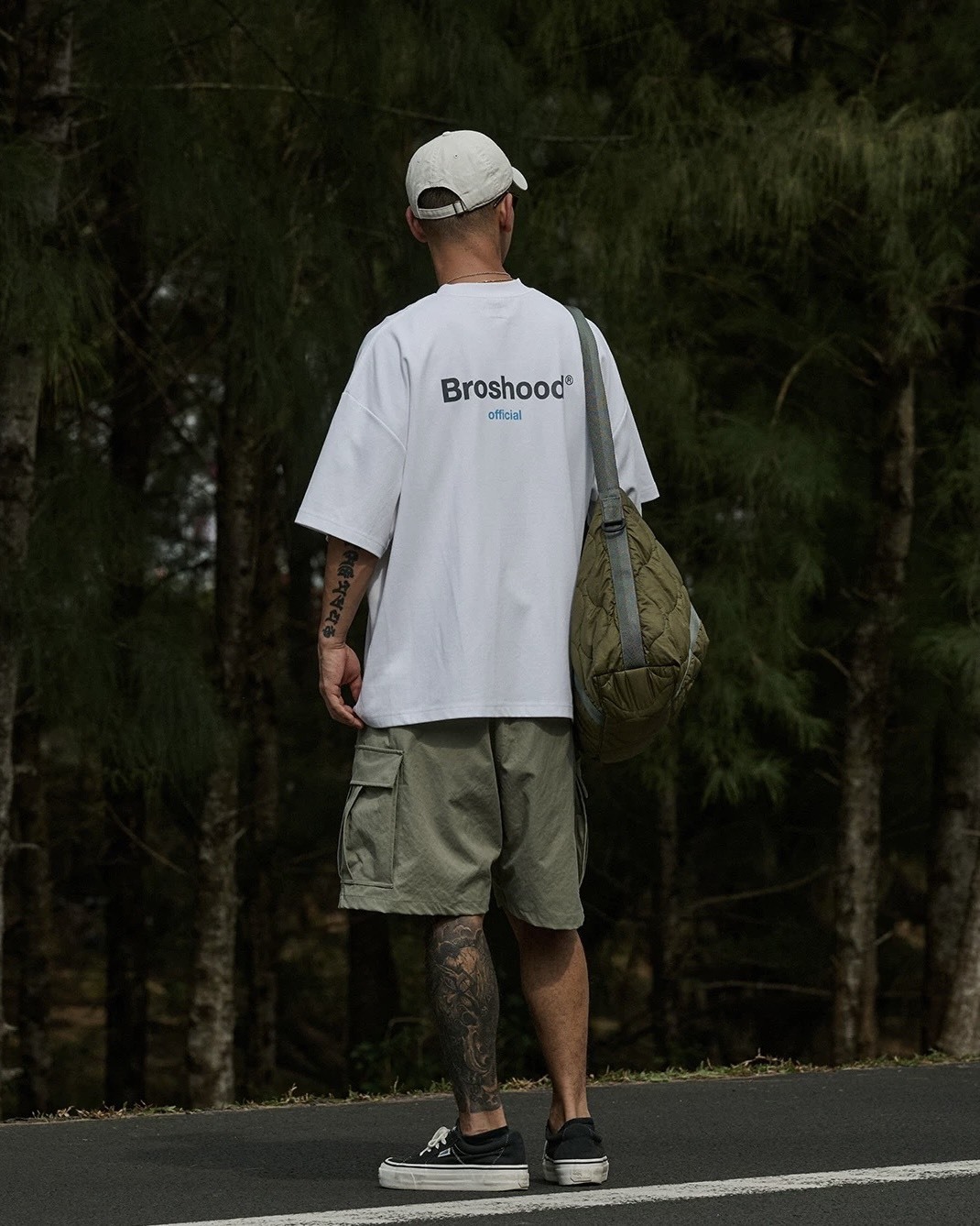 #預購 Broshood 26SS 日系寬鬆 簡約“official”LOG印花 小領口短踢 四色