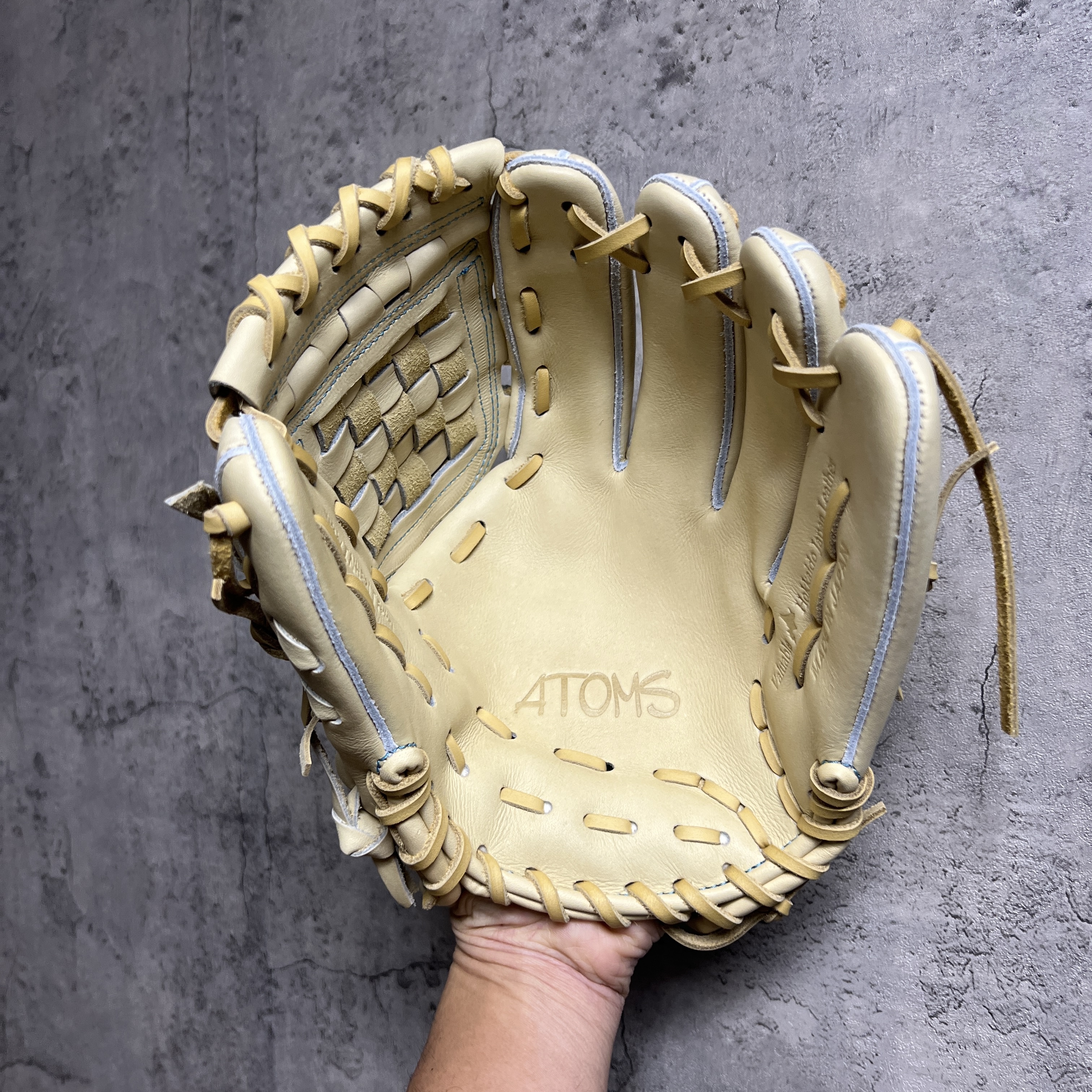 11.75吋 NEO Global Line 北海道和牛 硬式 大內野 投手兼用  AGL-NE105