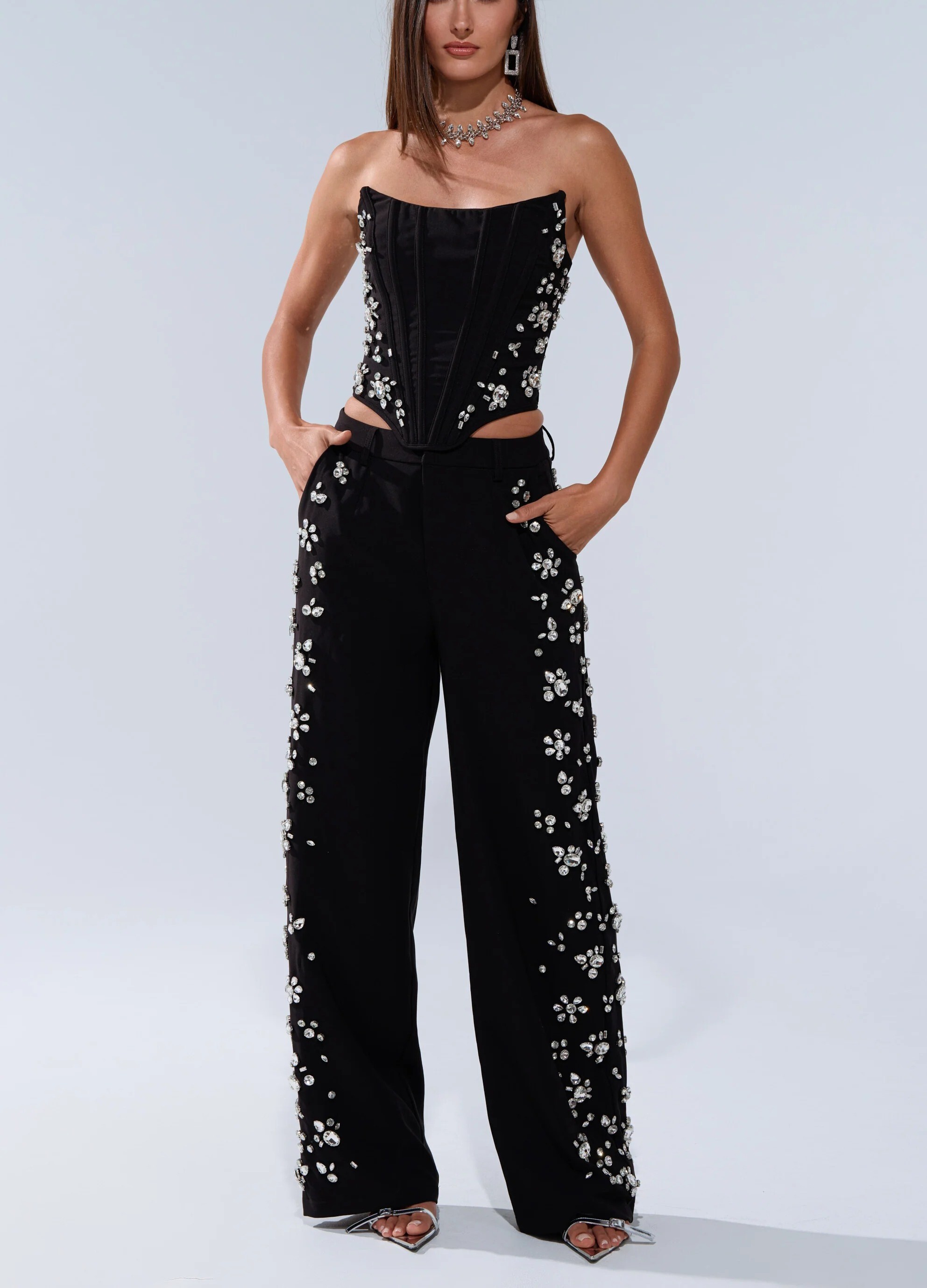 Black Feeling黑色水鑽花卉馬甲上衣