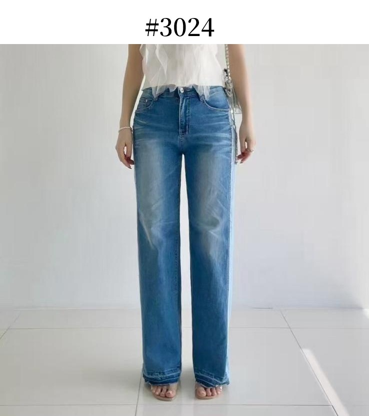 HW07 S:腰26-31 HIP38-42 長39 M:腰28-33 HIP40-44 長39.5 L:腰29-34 HIP41-45 長40 XL:腰31-36 HIP43-47 長40.5 $439 (一口價)