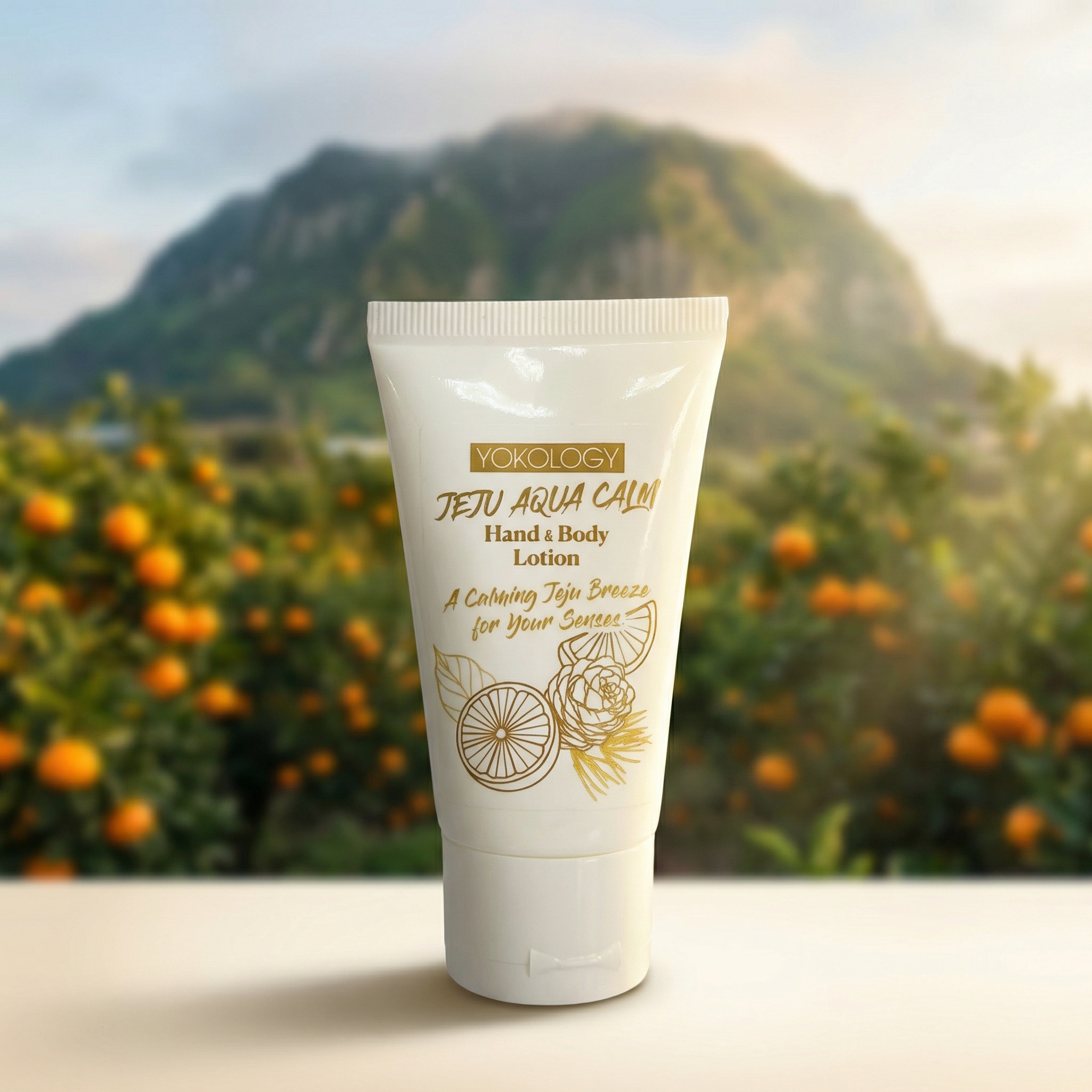 【30ml】YOKOLOGY ‘JEJU AQUA CALM’ 濟州果香超水感屏障修護乳 「二合一身手乳」［濕敏肌適用］｜GMP大廠生產（身體及手部敏感肌適用）
