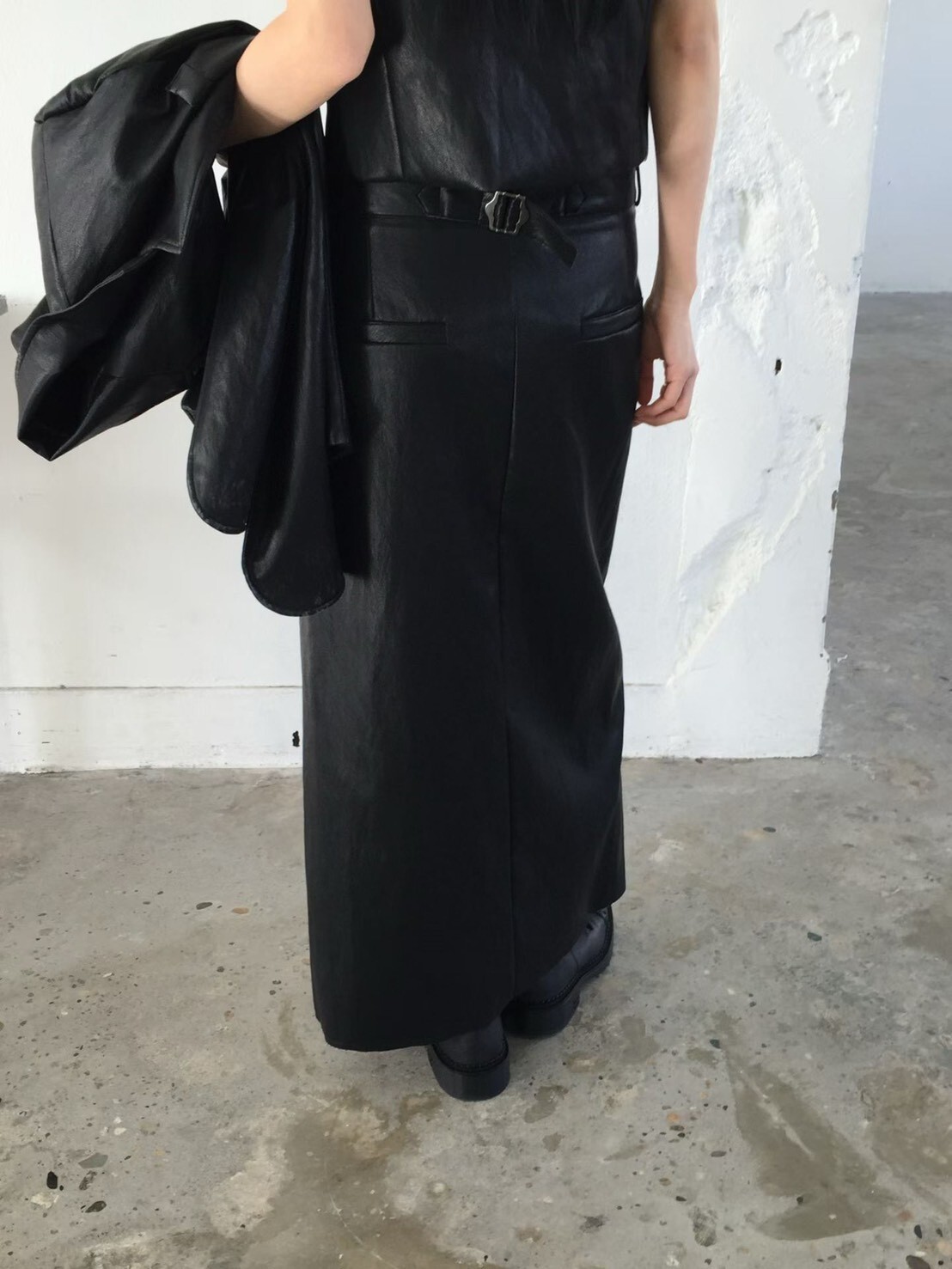 #AF69帥感錯釦皮長裙