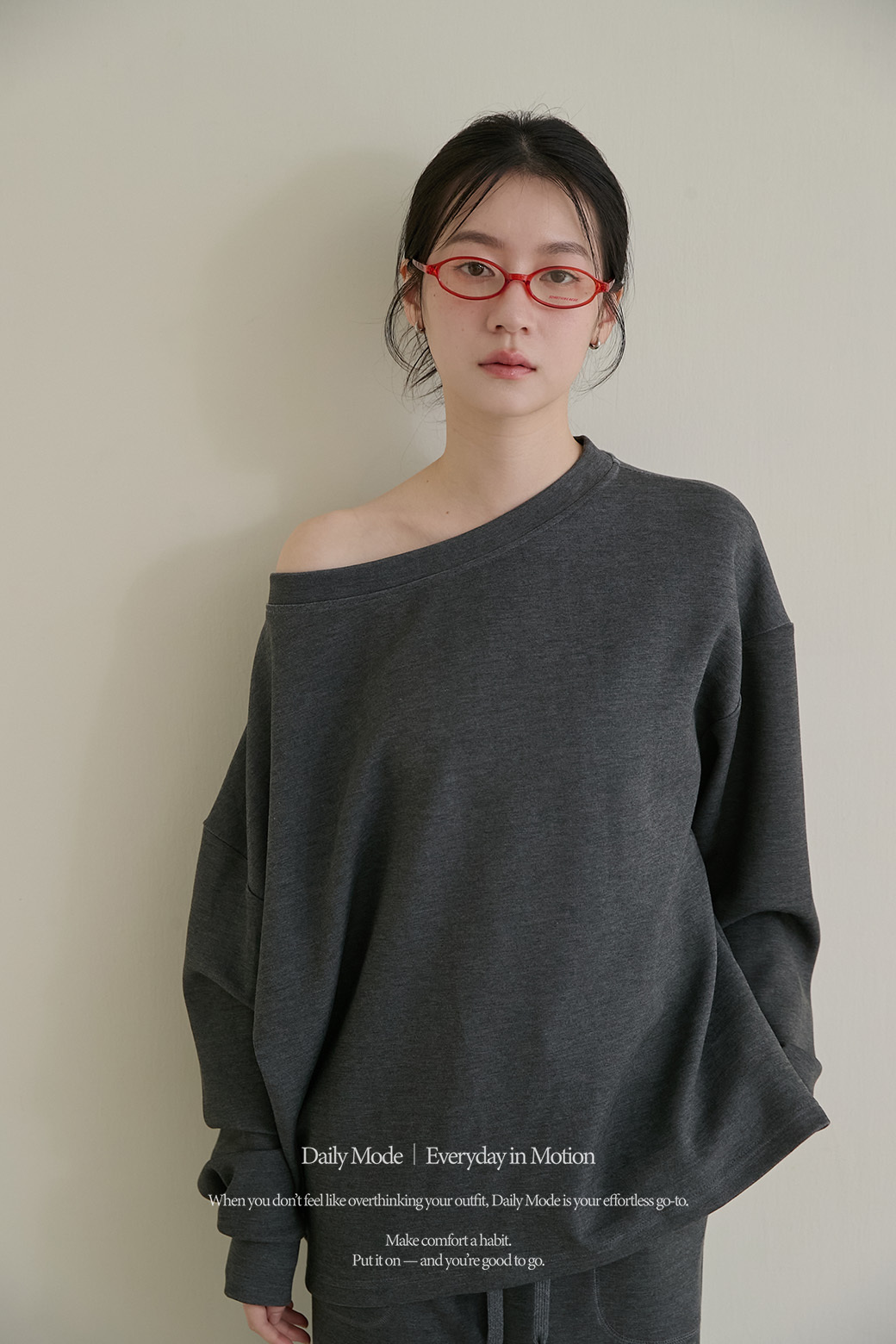 ：Daily mode 慵懶斜肩柔滑衛衣-4色