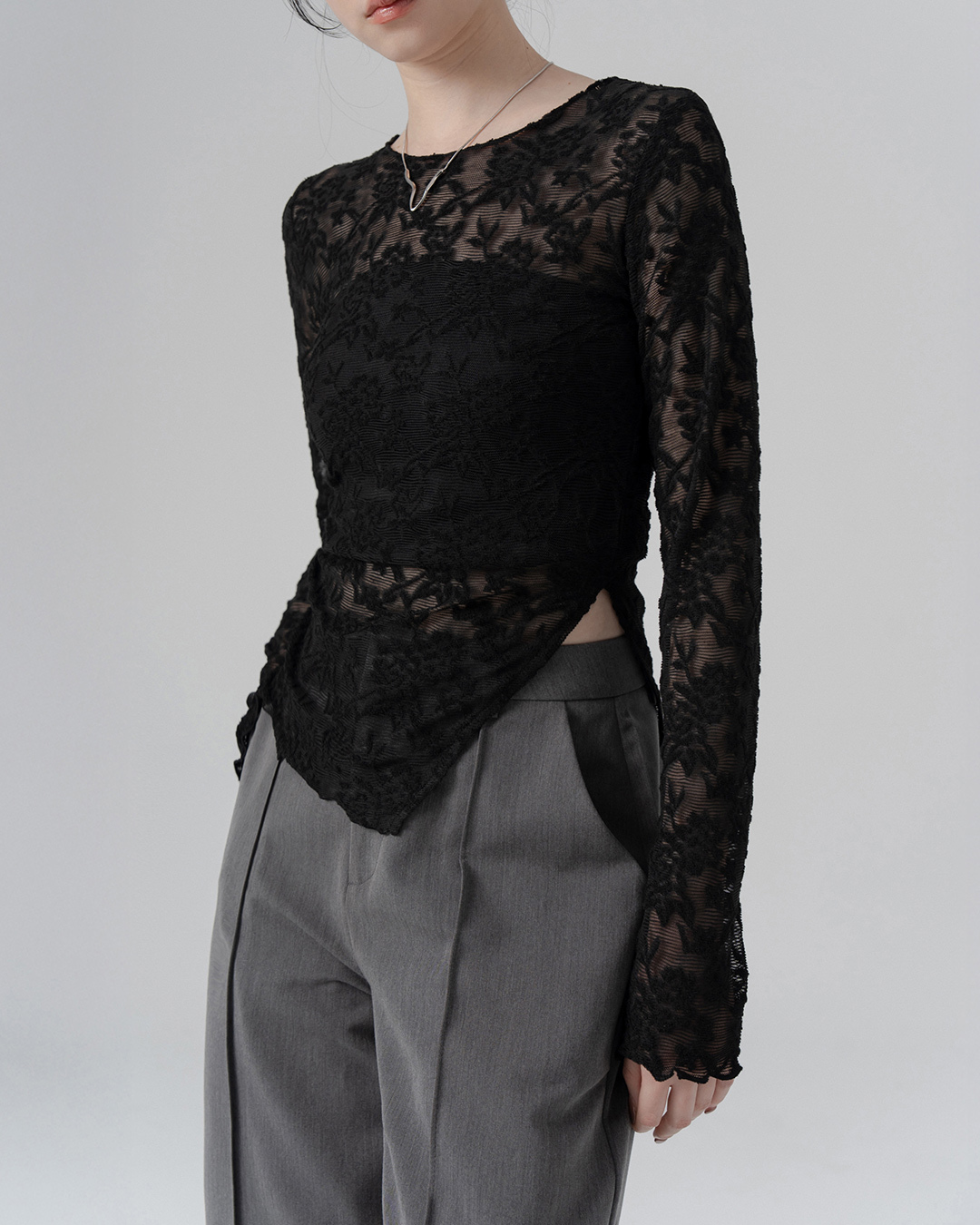 3D lace jacquard openwork side-gathered top - Black【01099379】in stock+pre-order