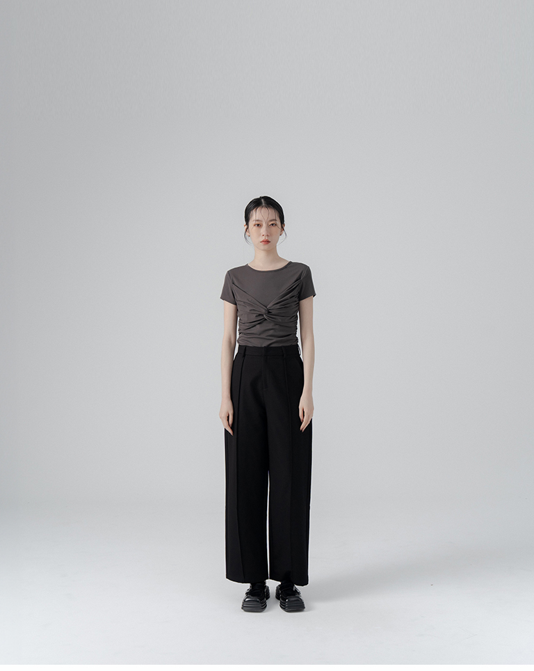 前扭结设计短袖合身上衣-深灰【01099667】现+预