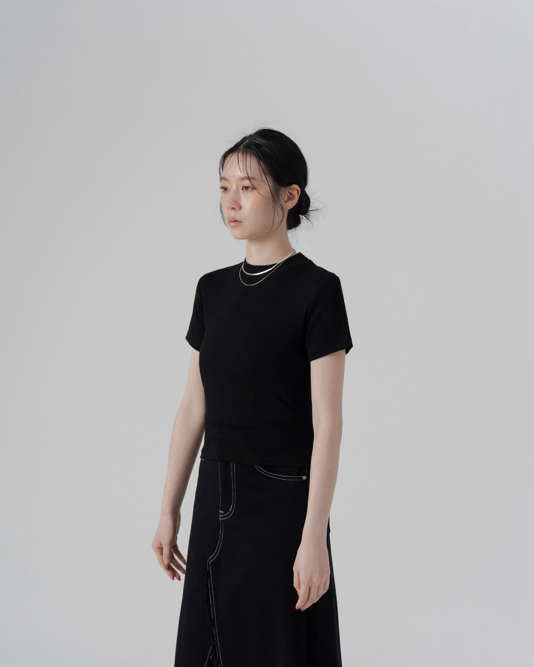 Short-sleeved top with stand-up collar and ribbed trim - Black【01099687】in stock+pre-order