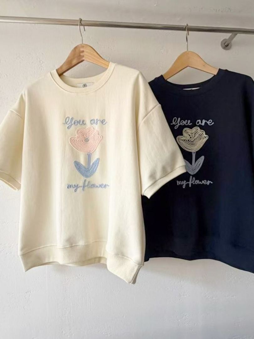 文青花朵刺繡寬版棉T｜溫柔氣質百搭上衣