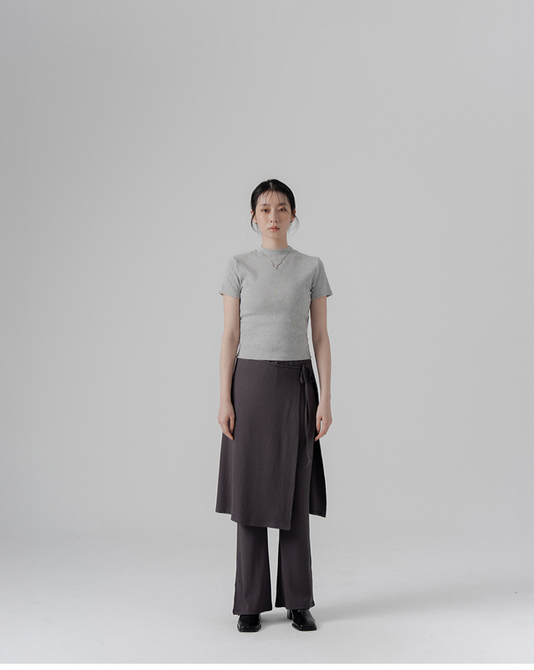 Short-sleeved top with stand-up collar and ribbed trim - Heather Gray【01099689】in stock+pre-order