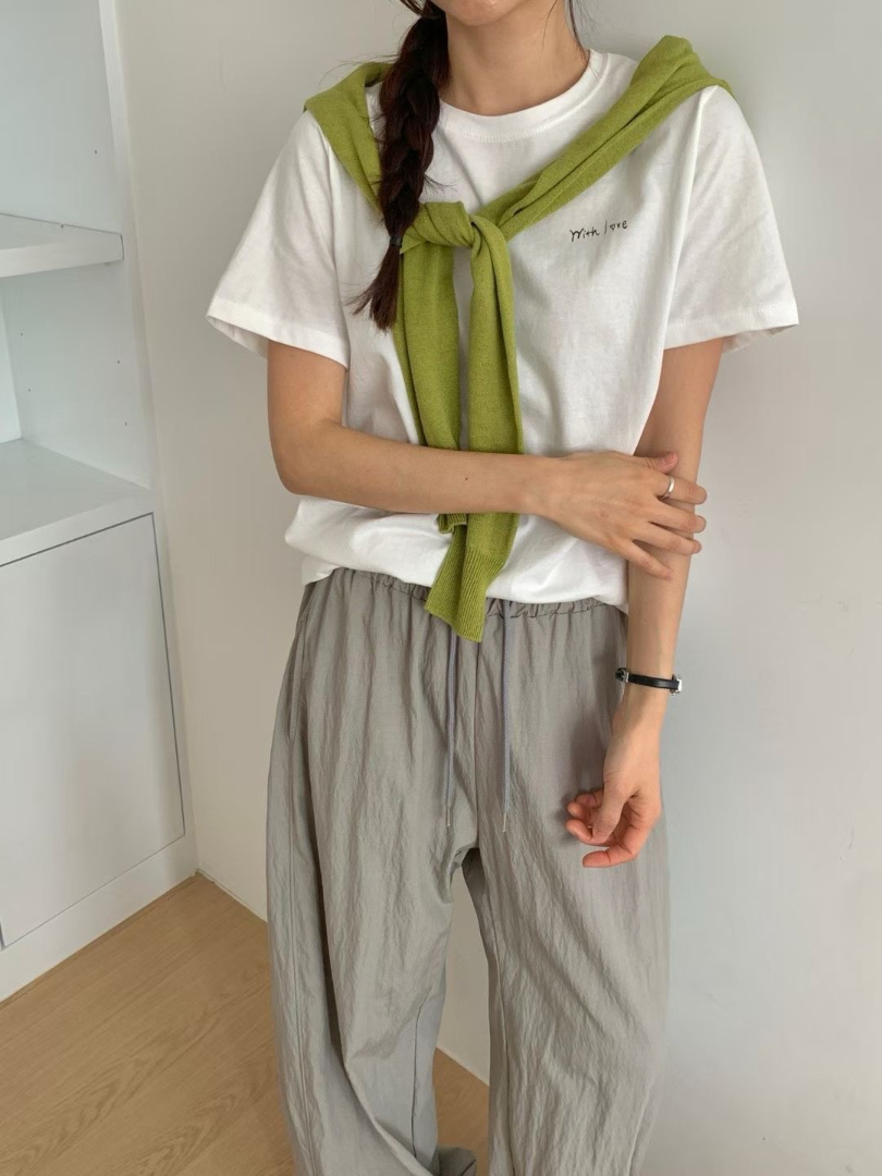 with LOVE 百搭圓領棉T｜簡約日常上衣