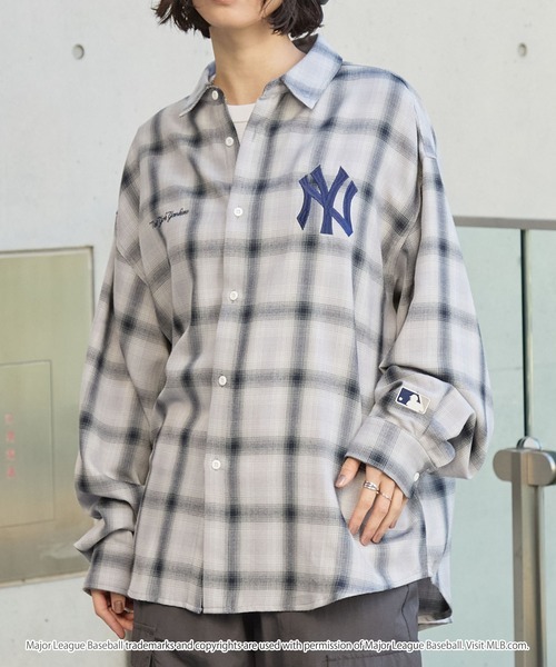 日本🇯🇵連線 MONO-MART x MLB 大LOGO隊徽刺繡長袖格紋襯衫 隊徽 刺繡 長袖 寬鬆 落肩 襯衫 外搭 6款(任買兩件711免運)/預購