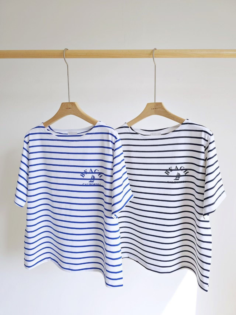 清爽法式橫條百搭上衣