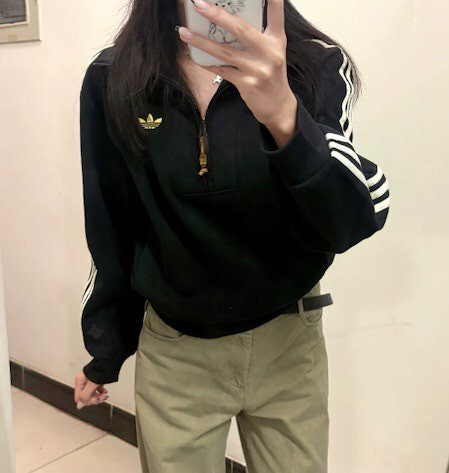 【Luxury】 女款 ADIDAS W LNY HALFZIP 黑色 CNY 馬年 三葉草 寬鬆 立領 長T 黑金色長袖 線條拉鍊TEE KT3135 KT0725 白金 運動套裝