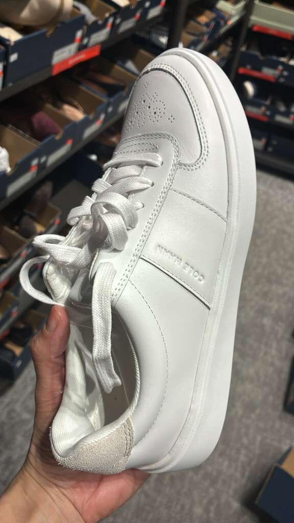 WE026 Cole Haan 白色皮革休閒運動鞋