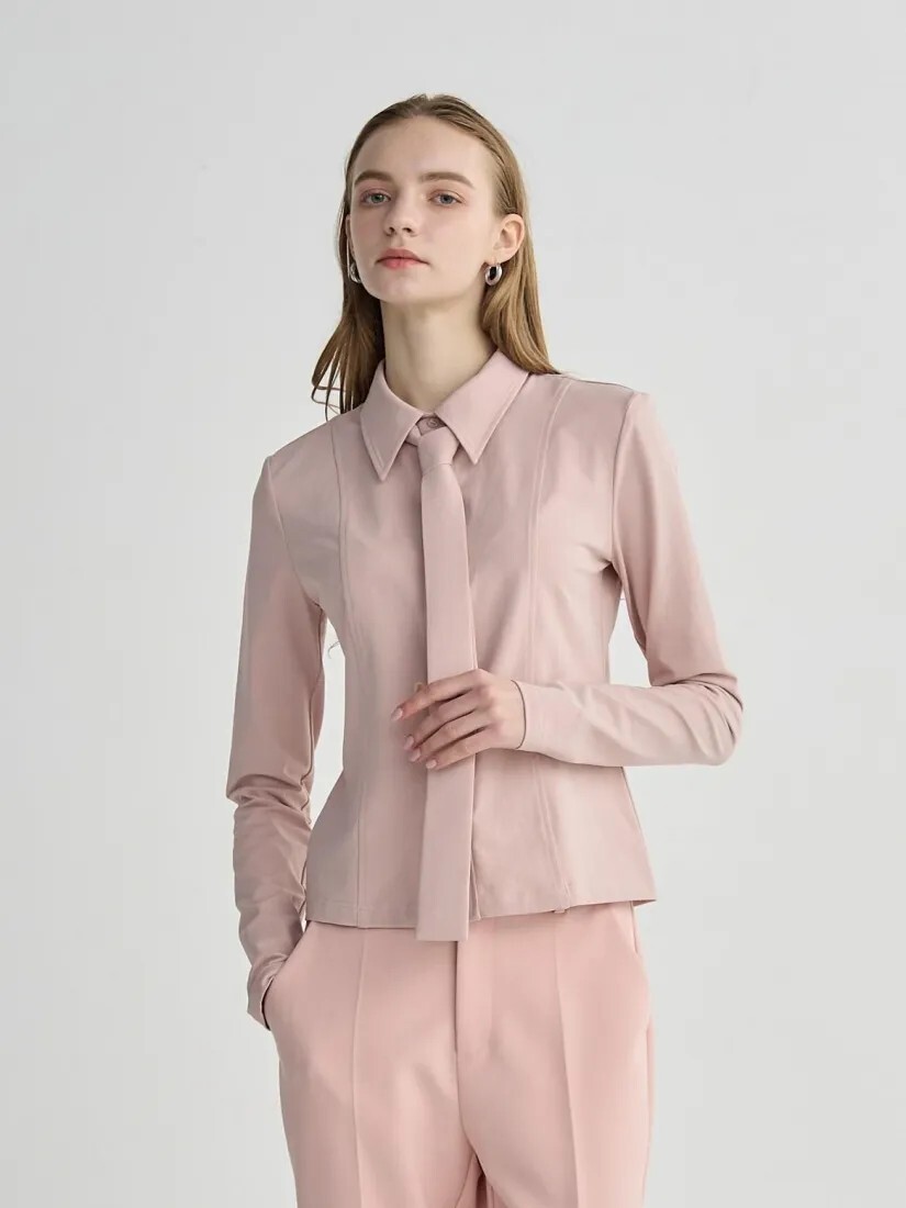 同色系領帶造型壓紋感翻領上衣 / 3色 (Elegant & Love)