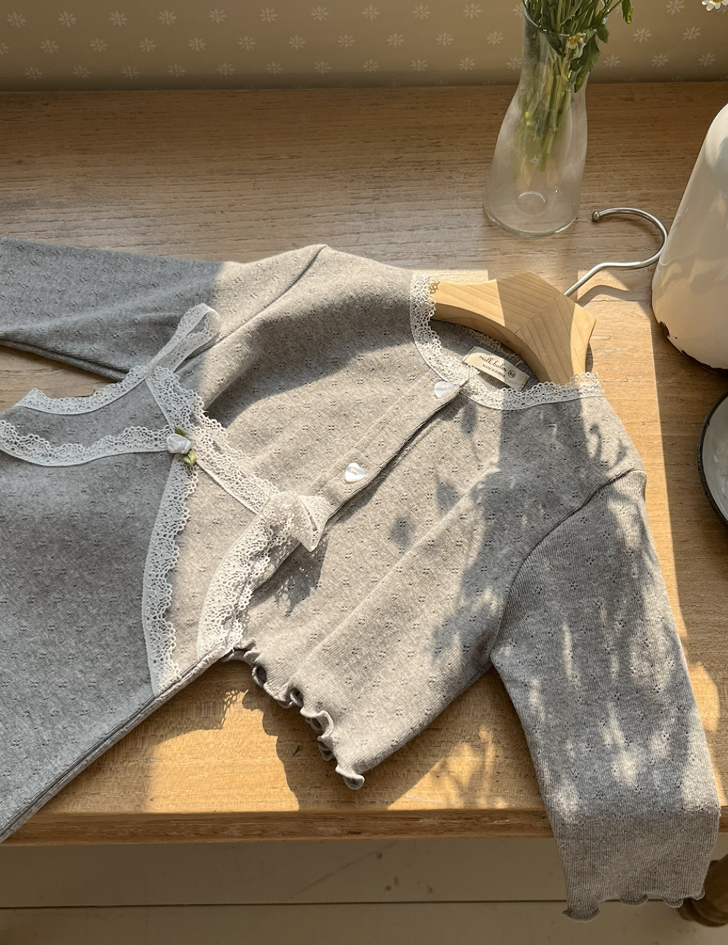 蕾絲領愛心扣捲邊套裝