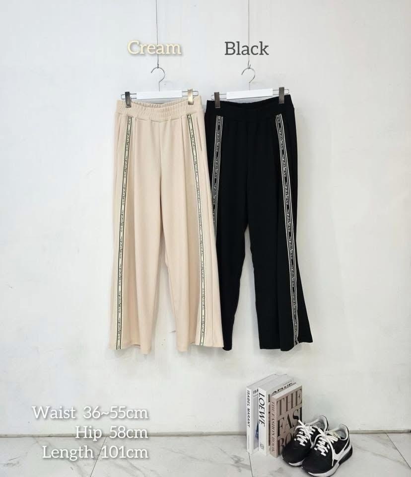 2026最新款，超高質，靚料英文字邊運動褲～152AE