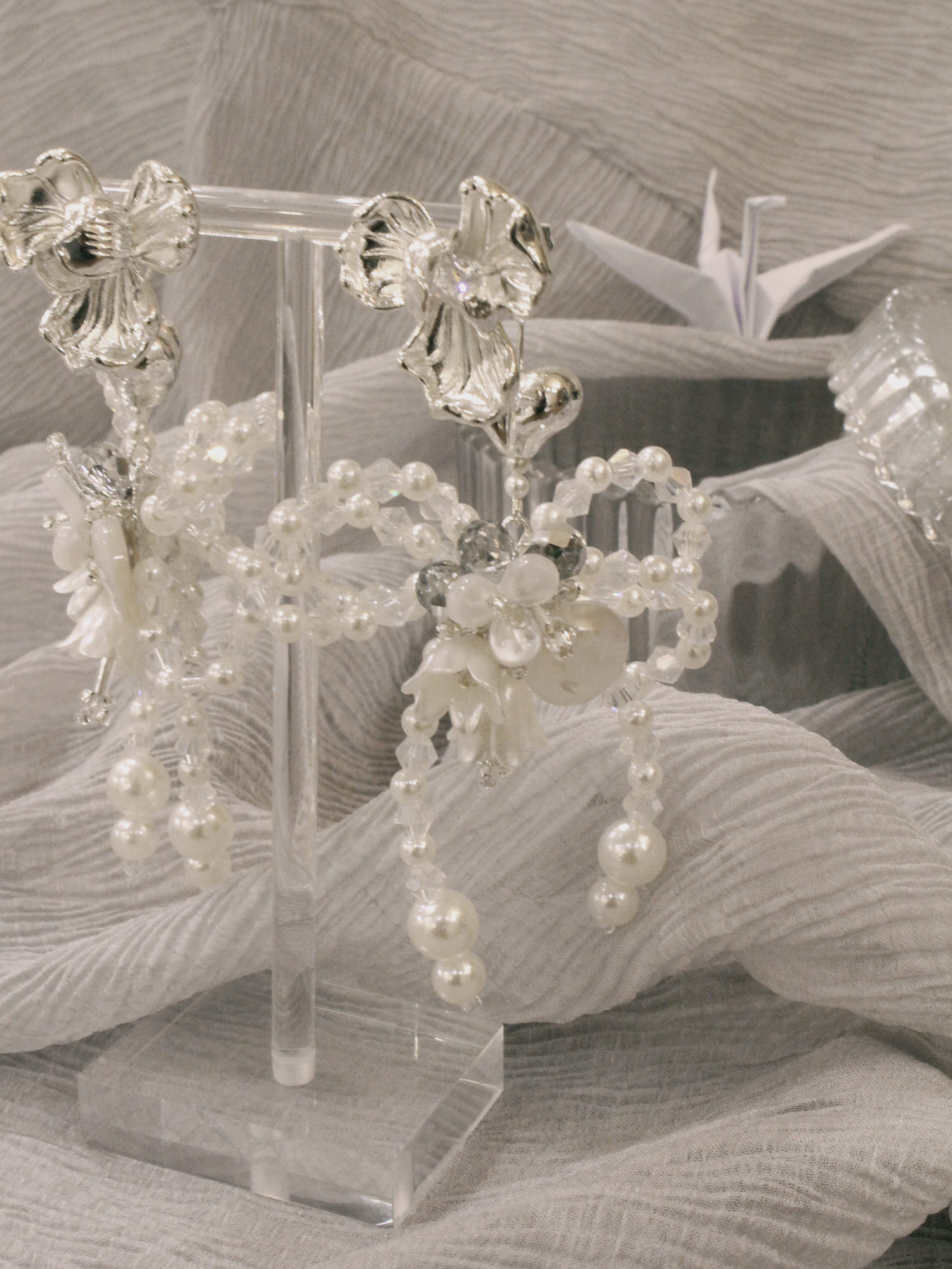 浪漫生活紀錄者。(2way)MUCHAT手作貝殼蝶結花純銀針耳環