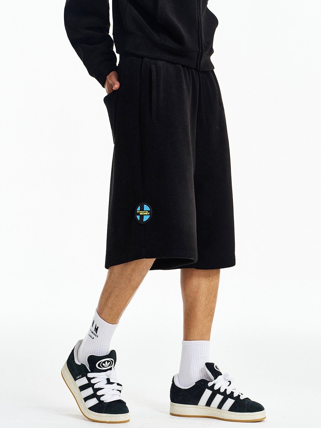 MEDM 刺繡Logo 抗皺搖粒絨 純色 直筒短褲