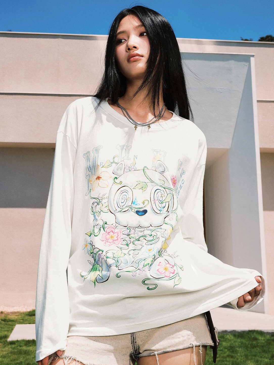 MEDM 骷髏小熊 藤蔓花朵印花 休閒圓領 長袖T