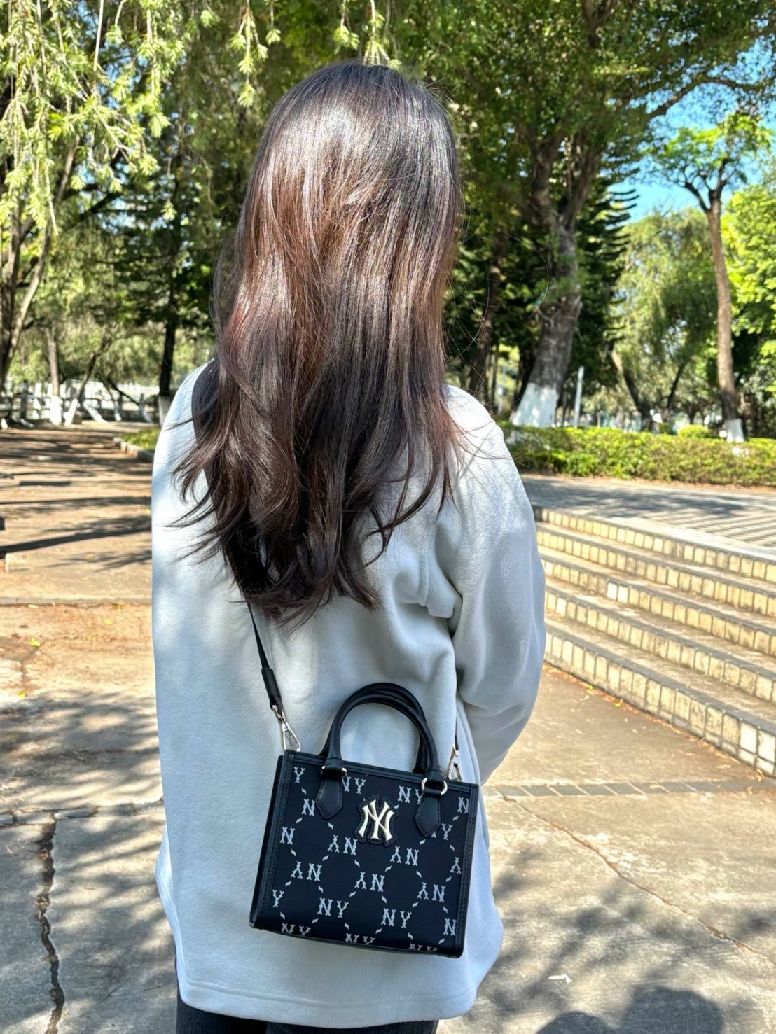 MLB 經典老花 金標 托特包