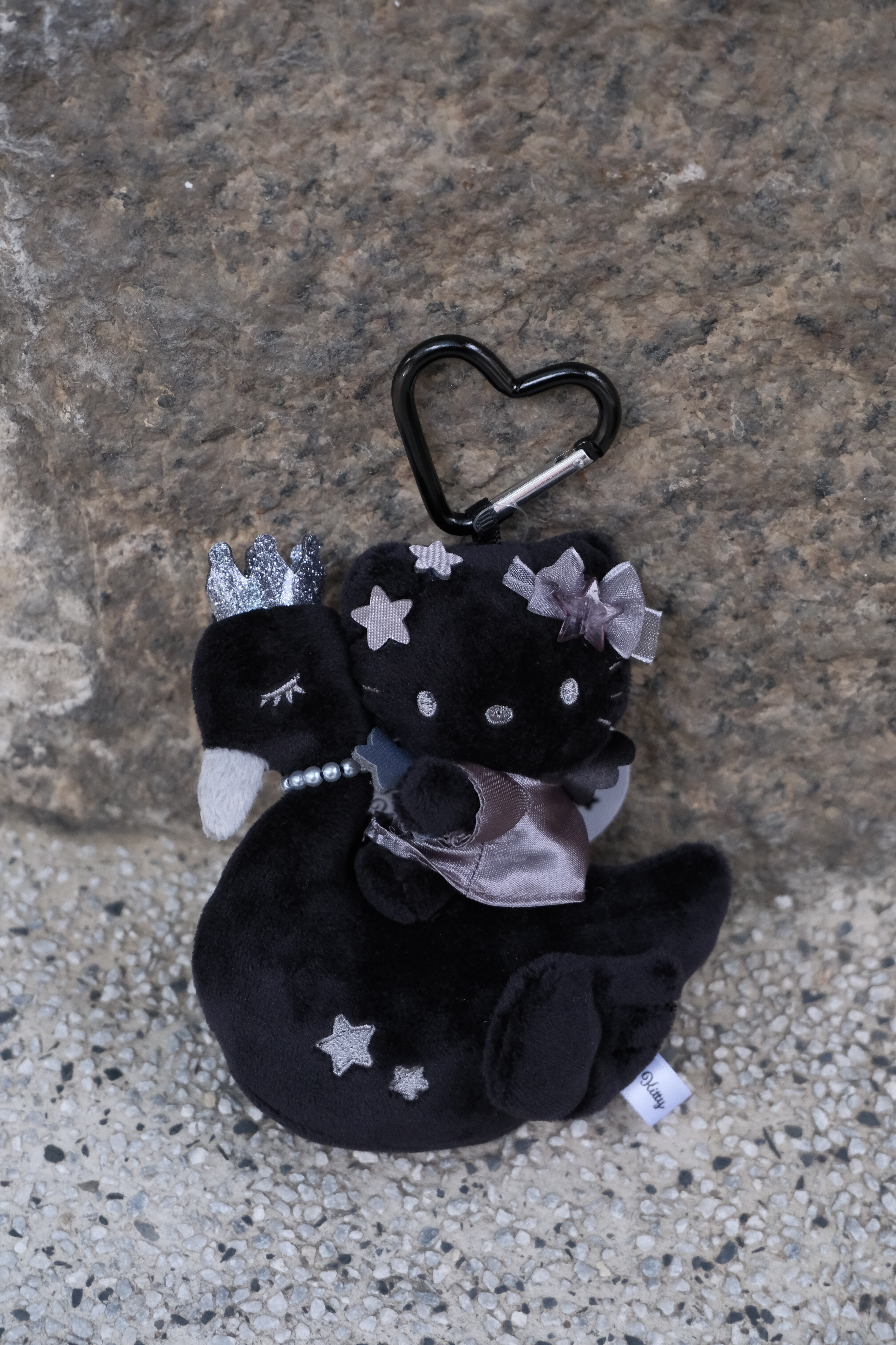 日本限定暗黑Kitty 獨角獸 / 黑天鵝