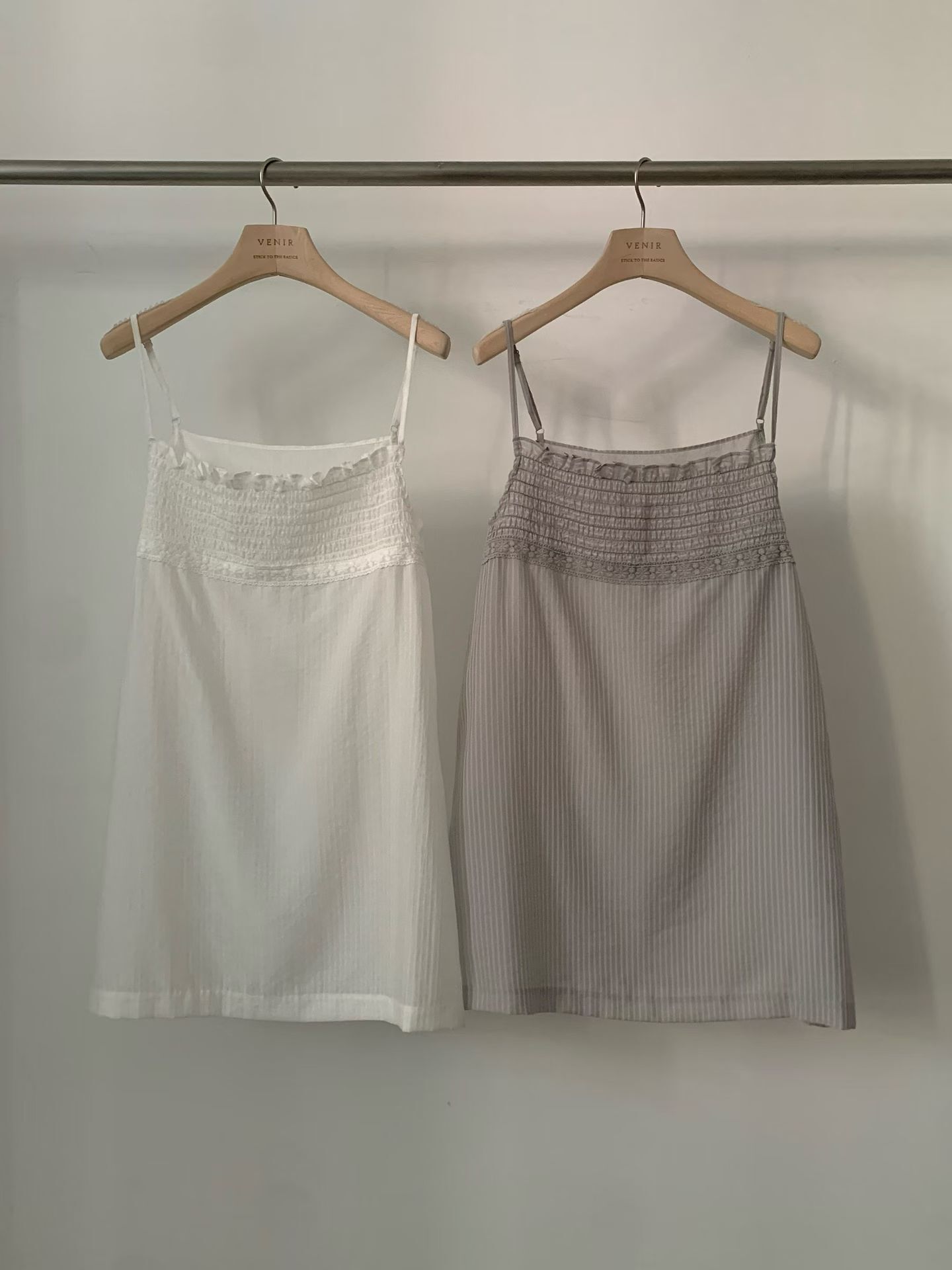 VR6060 直條紋吊帶連身裙