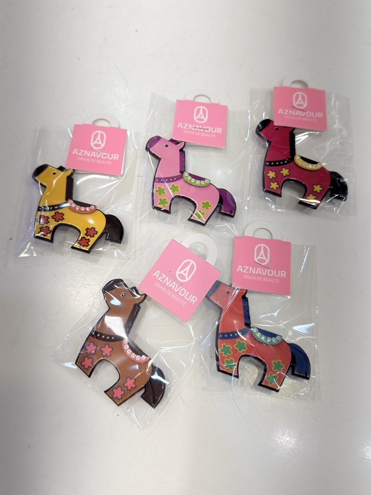 『GD』鑽鑽馬鞍小馬別針