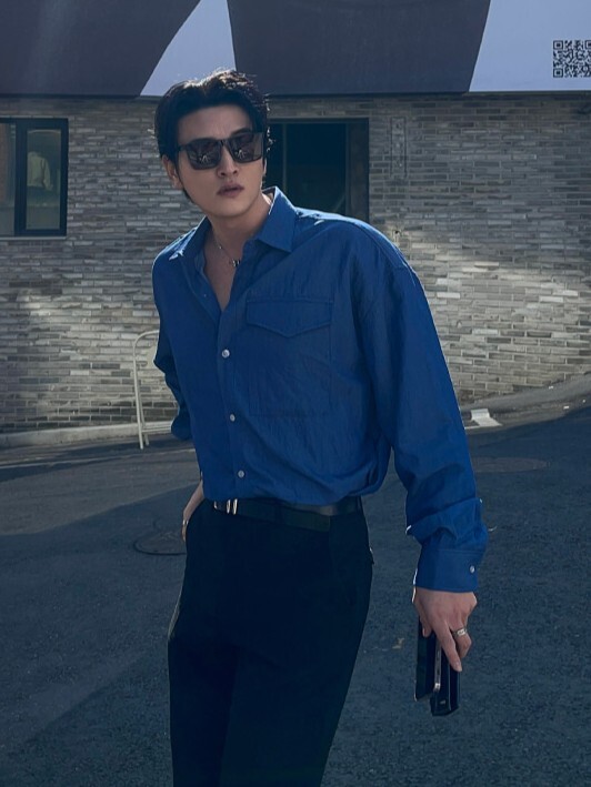 Kelly 科技短款襯衫