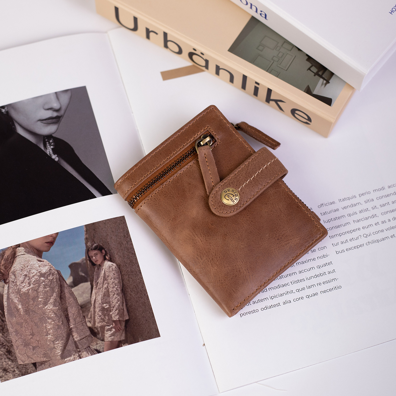 『新品上市』老爺有喜 雙拉鍊扣式英倫風短夾(075022lt)