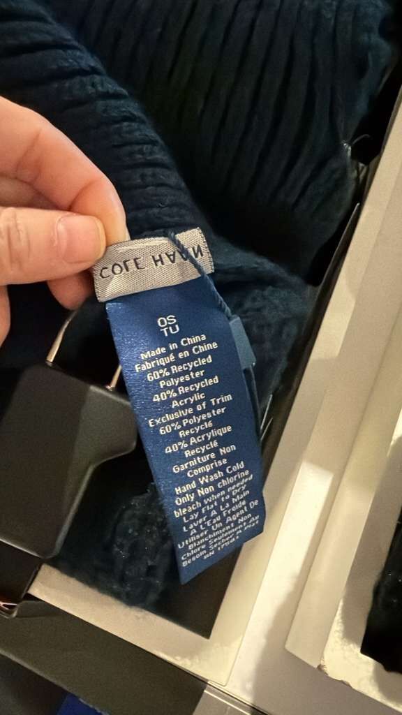 WE057 Cole Haan 頸巾 180x24cm