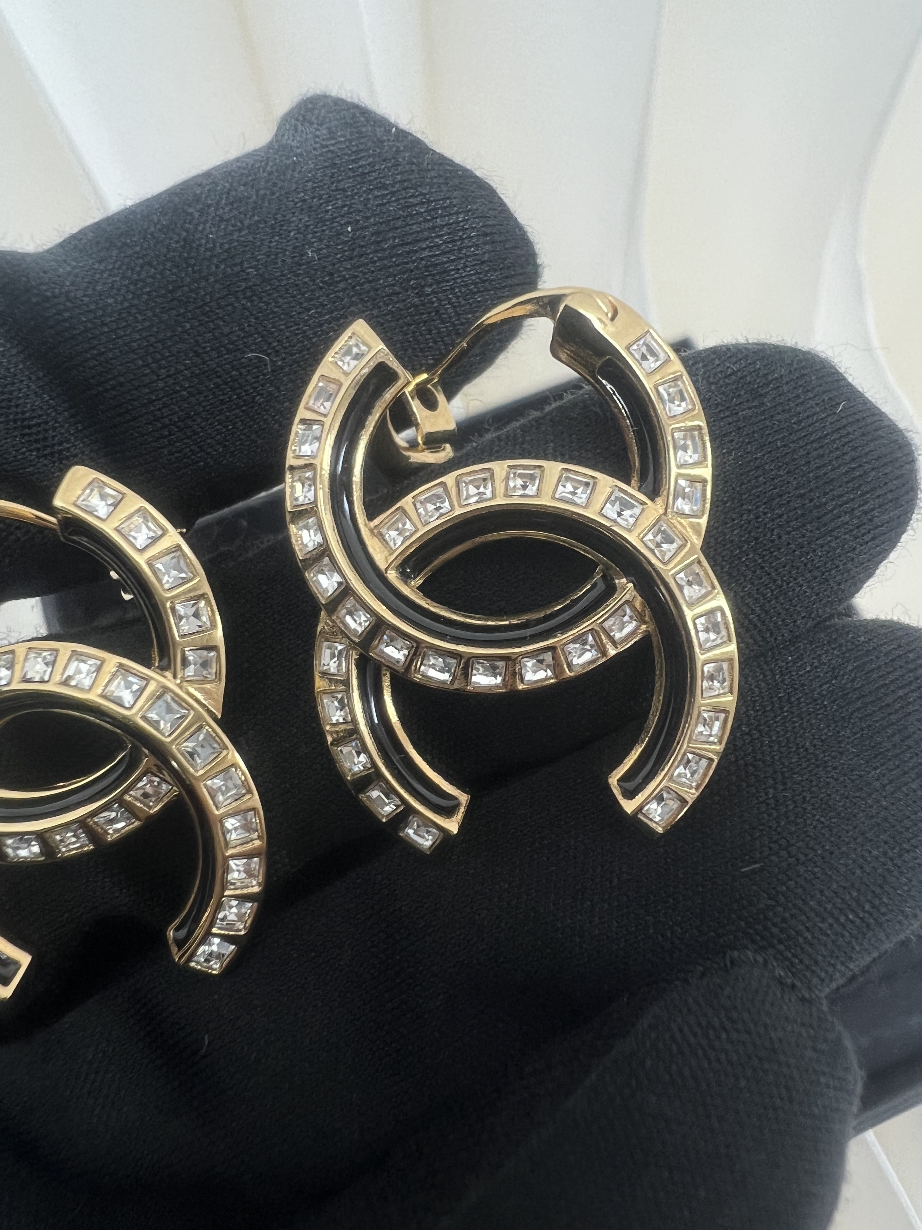 *Unused* Chanel 24c black/crystal logo earrings