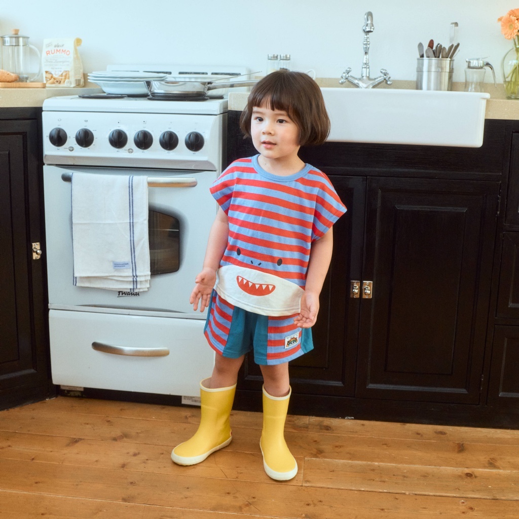 正韓夏 1stblue 鯊魚嘴巴上衣