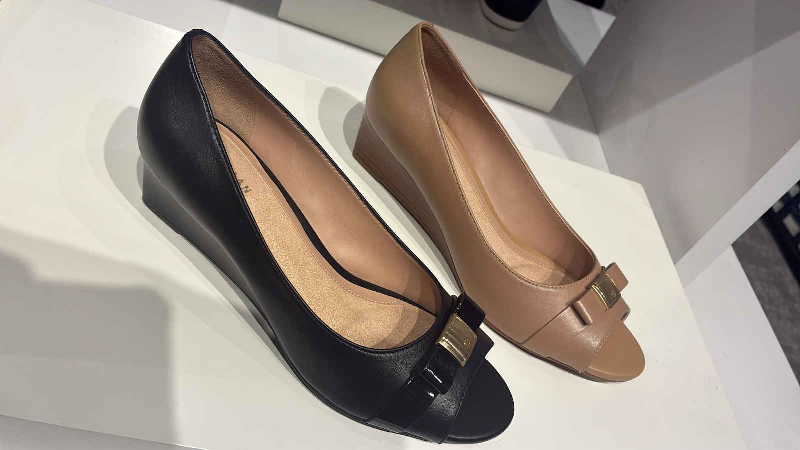 WE089 Cole Haan Go-to Malta Bow Wedge 女裝露趾小斜玻鞋