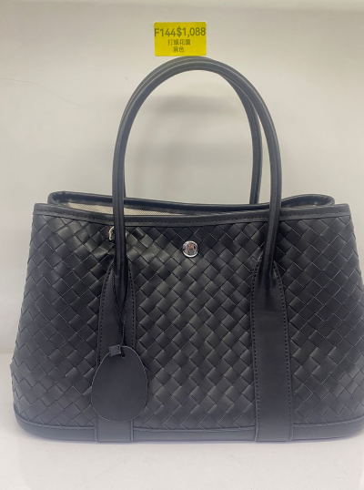 AB260309-F144-打蠟花園-黑色