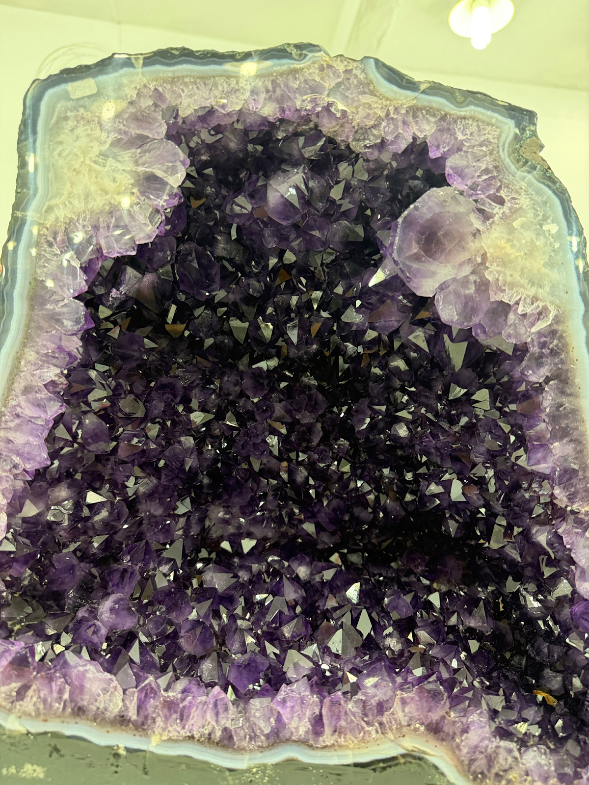 WH014 水晶洞 SS14 約 40 × 40 cm 約 48 kg