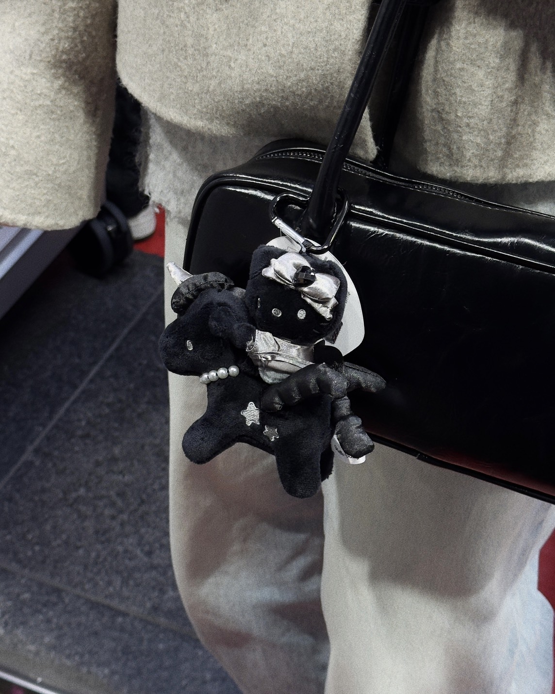 “現貨” Hello Kitty 獨角獸 鴨子 騎乘款 暗黑版本