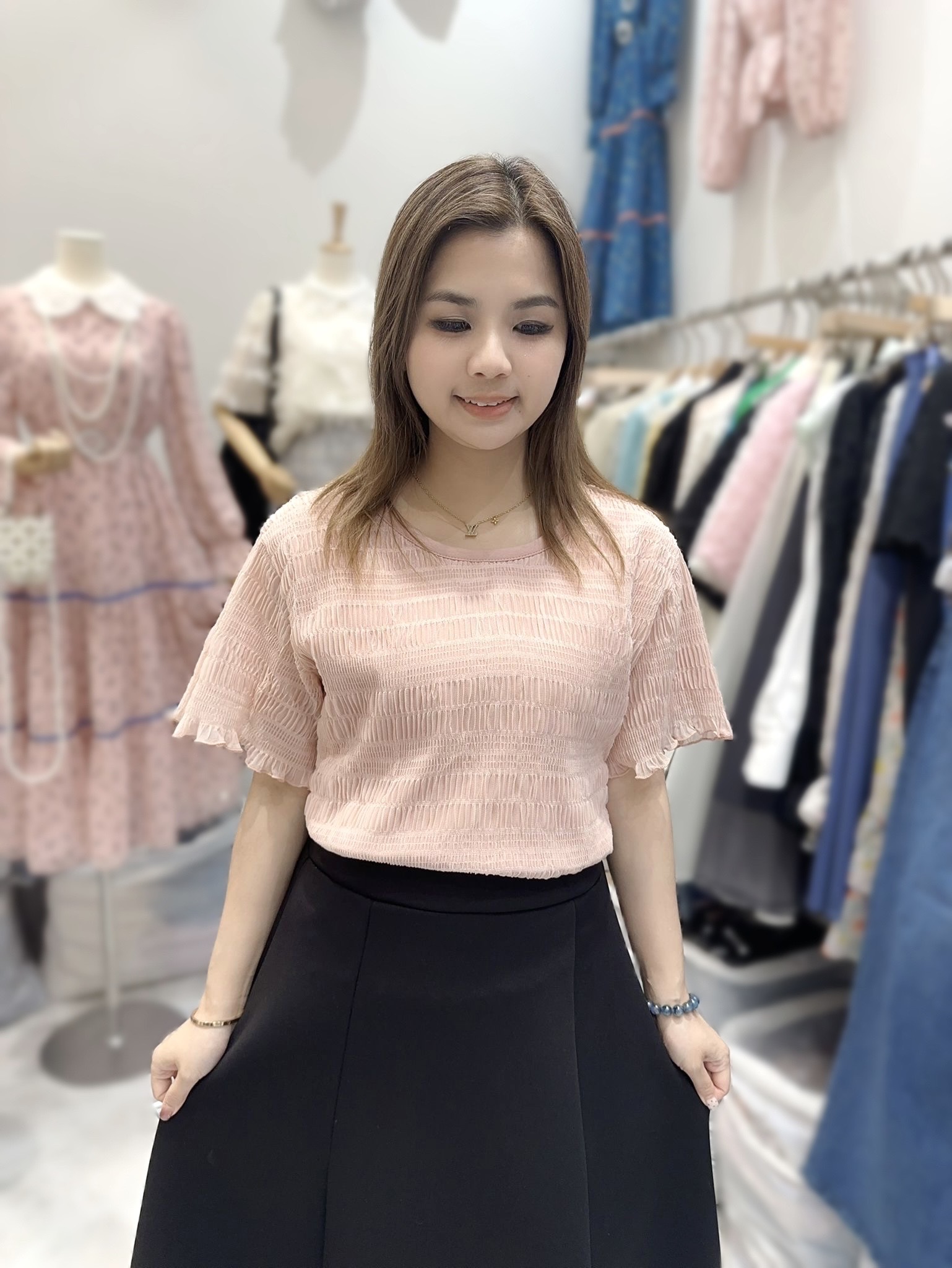 SC18 胸41 長21.5 $379 (一口價)