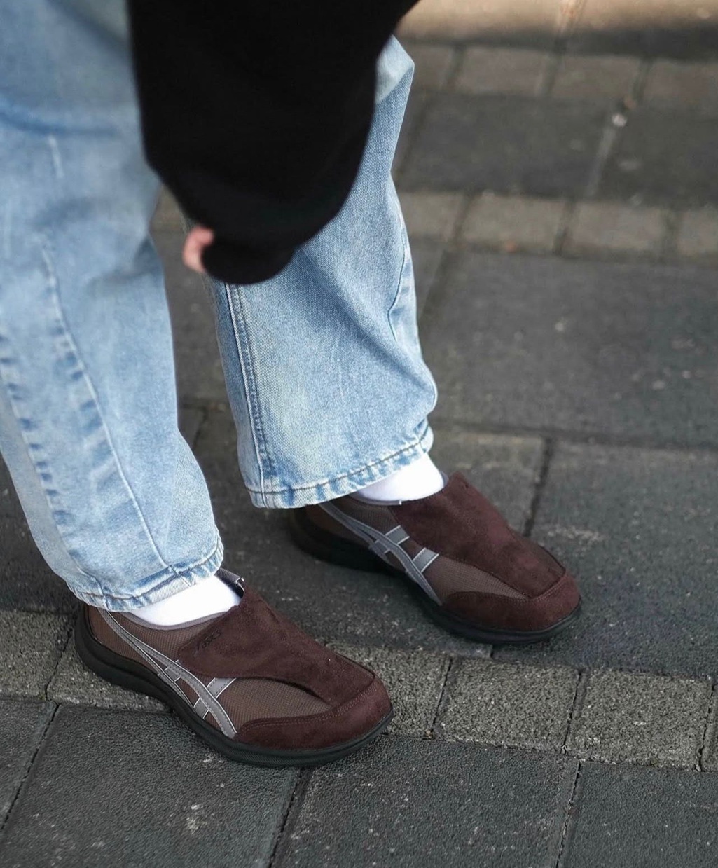 [預訂] ASICS Life Walker | Coffee