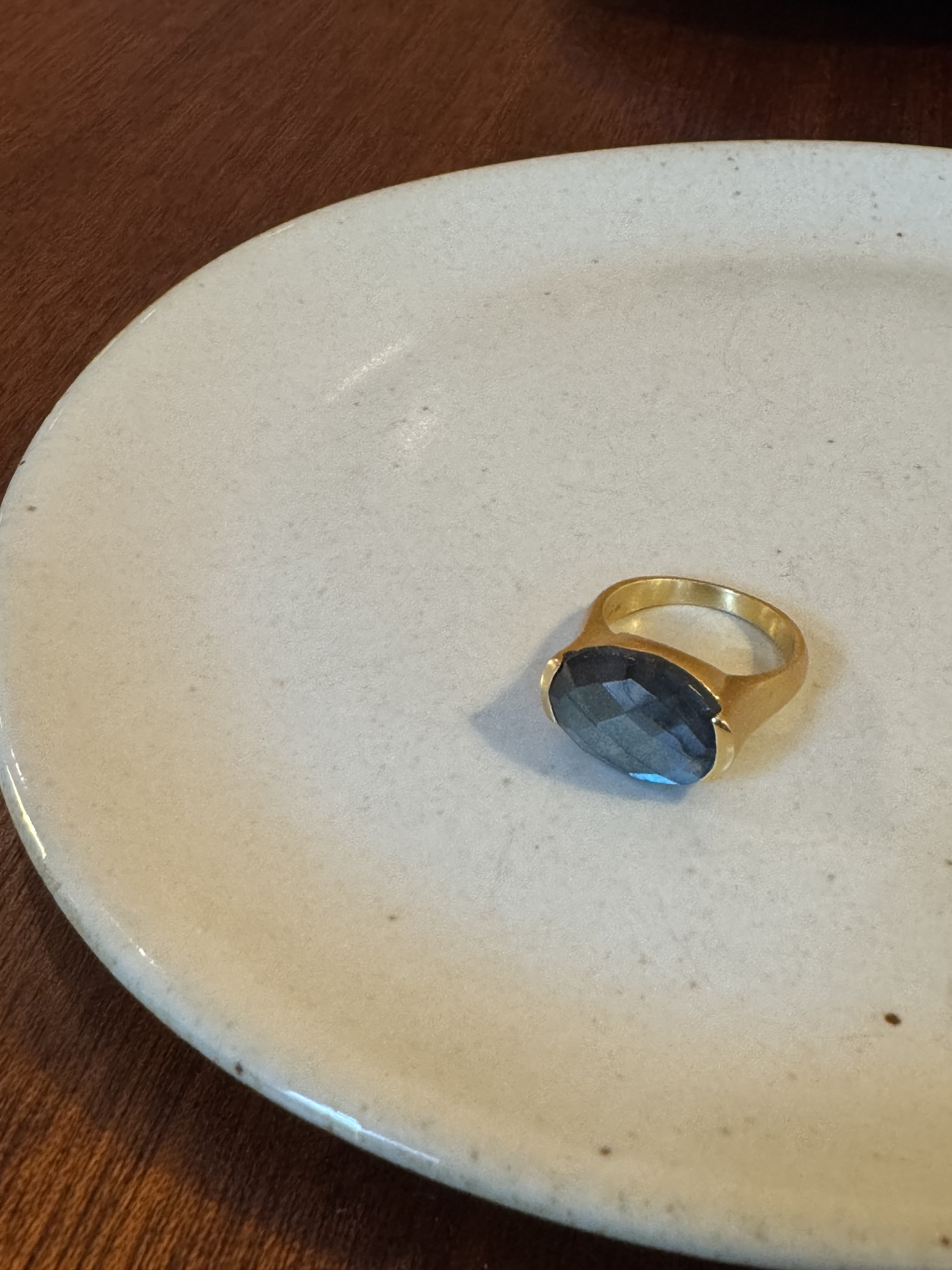 Shan Shan Ring Ashni 82.02.4014.126.06 (Labradorite)