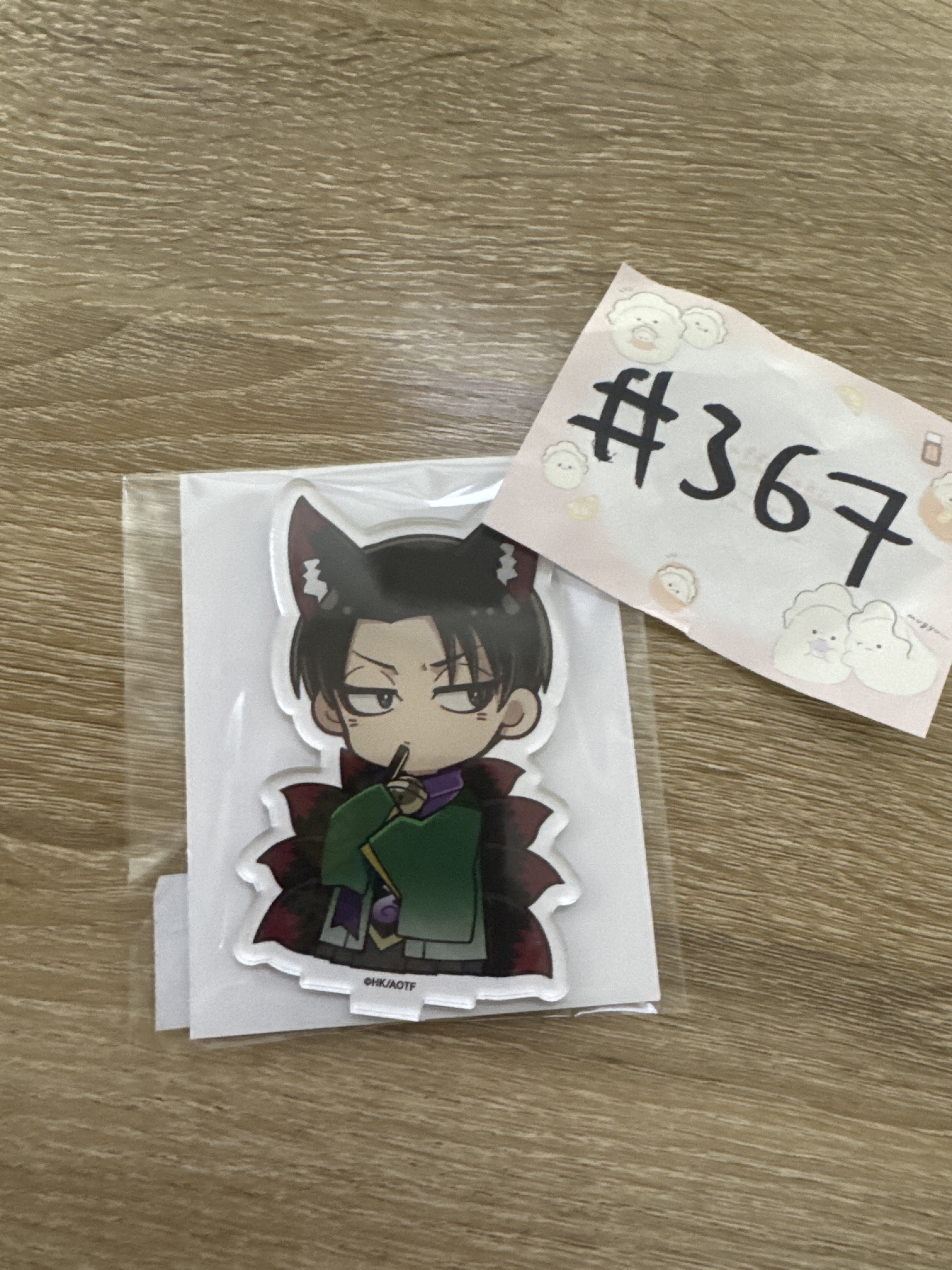 進擊的巨人 LEVI 立牌 (狐) #367
