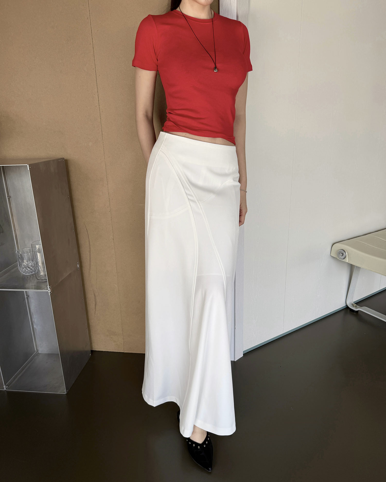 B3027 俐落剪裁西裝裙 / 白